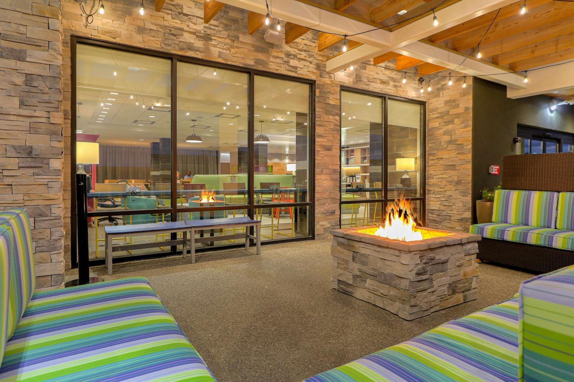 Home2 Suites By Hilton Alcoa Knoxville Airport エクステリア 写真
